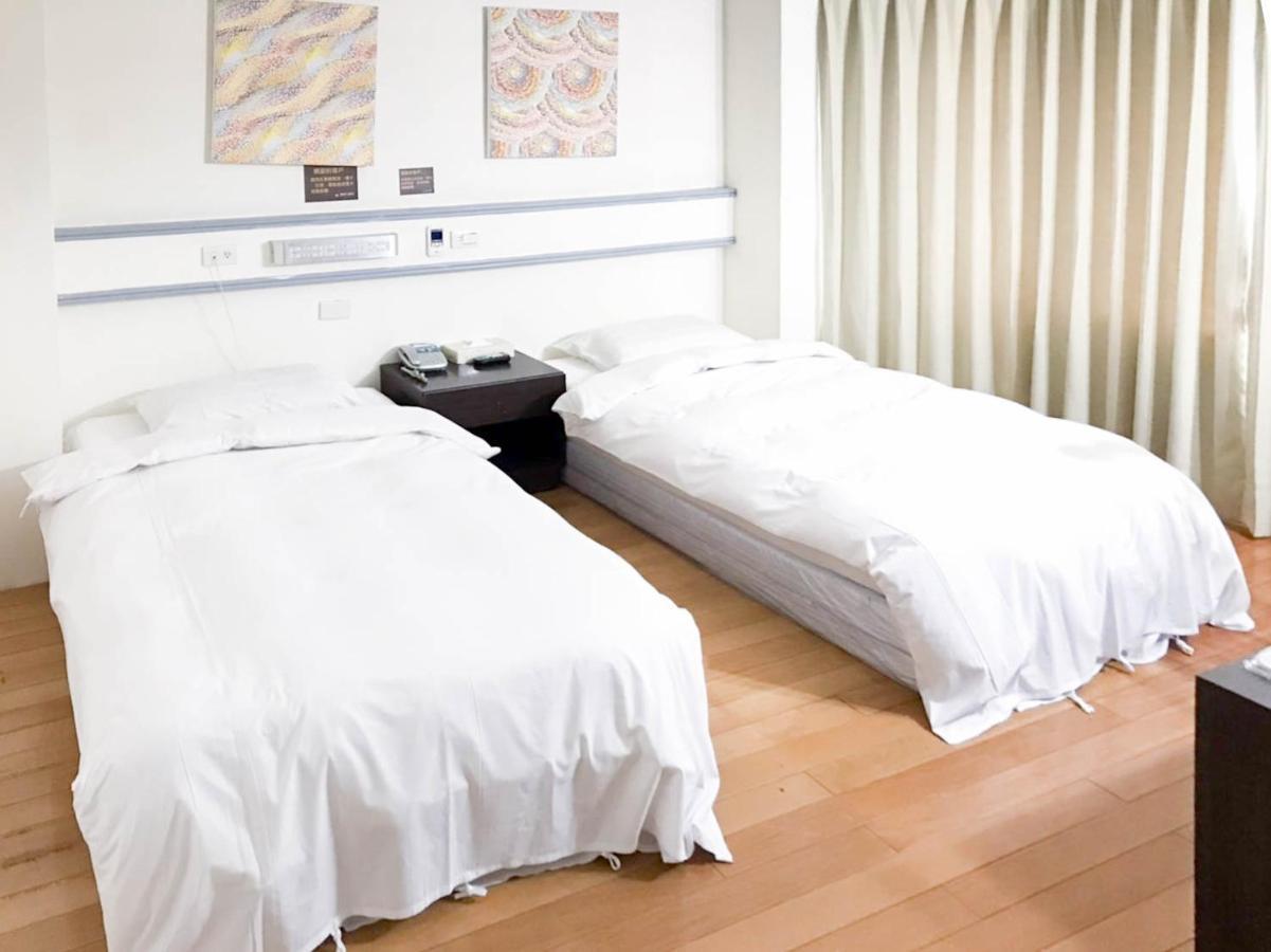 Fudi Hotel Тайчжун Экстерьер фото